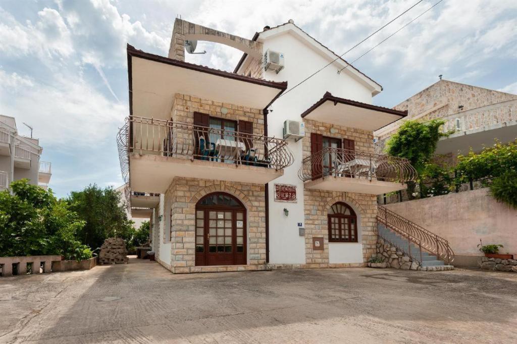 Maribela Apartments Trogir Exterior photo